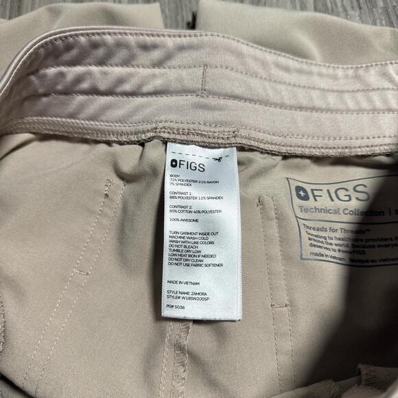 FIGS Scrub Set - Picture 8 of 8